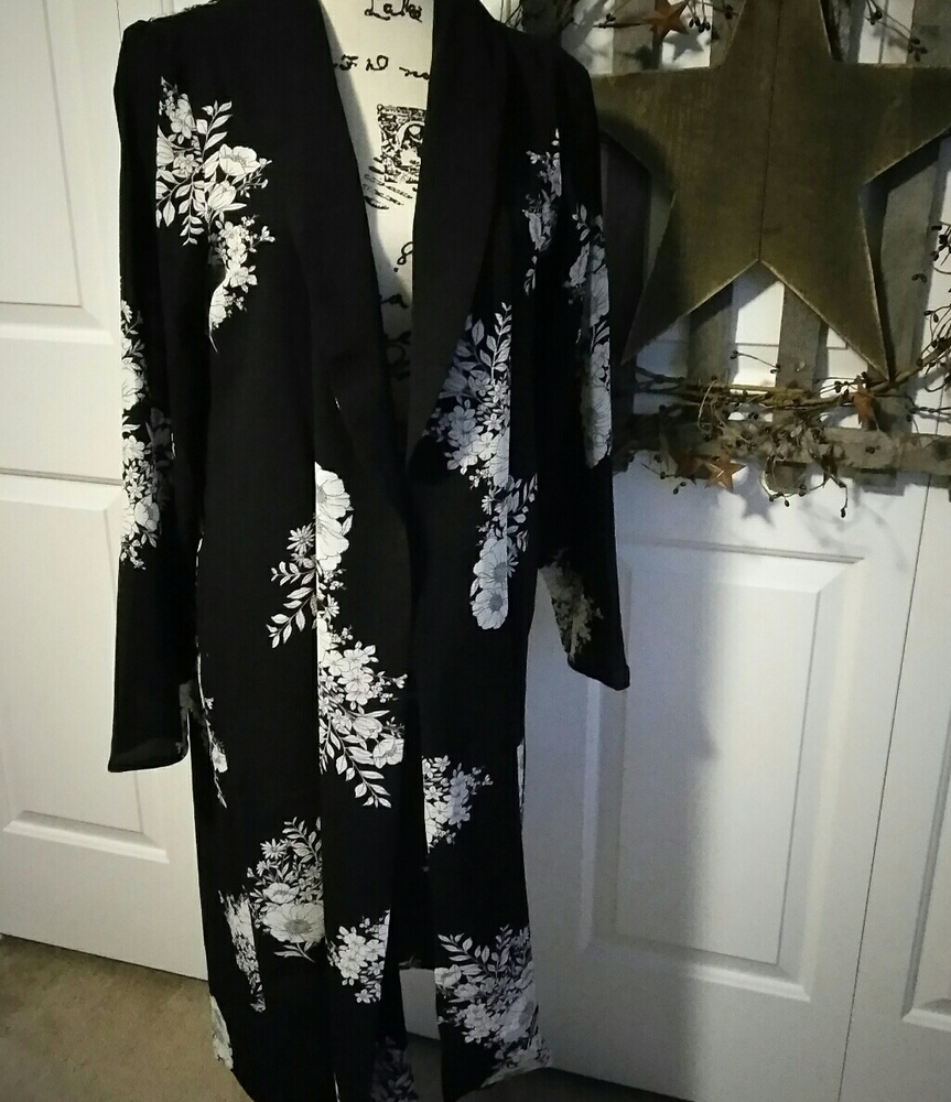 NWT floral kimono cardigan open front L/sleeve